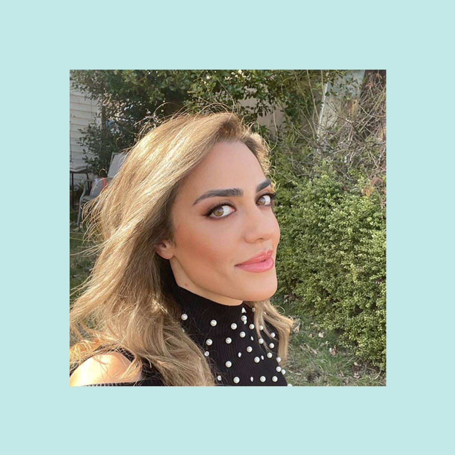 گلناز فرخ نیا
